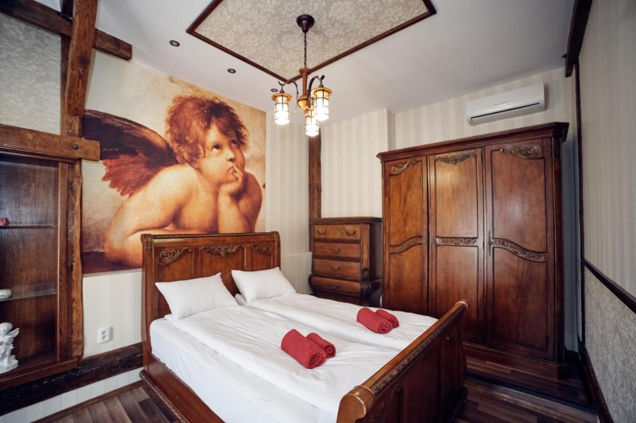 The Spirit Of Lviv In The Apartments Buitenkant foto